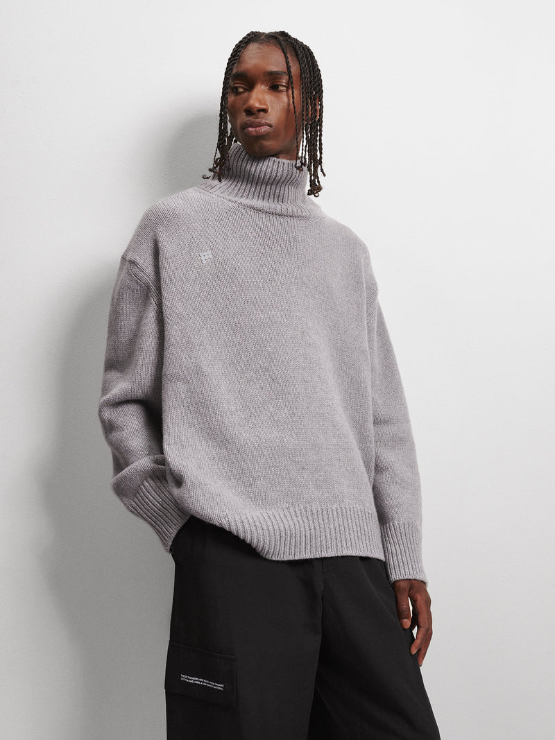 PANGAIA Men's Recycled Cashmere Turtleneck Sweater greyarl