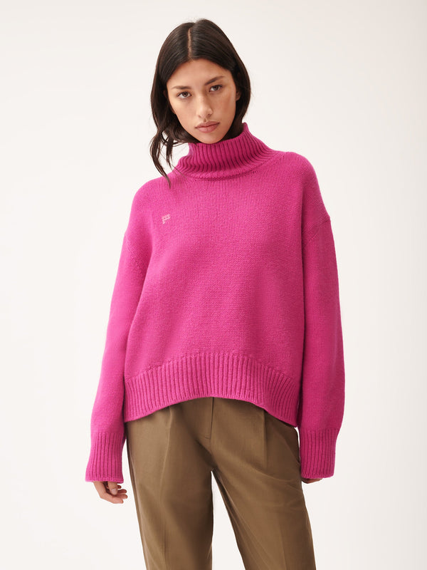 PANGAIA Women's Recycled Cashmere Turtleneck Sweater tourmaline pink 